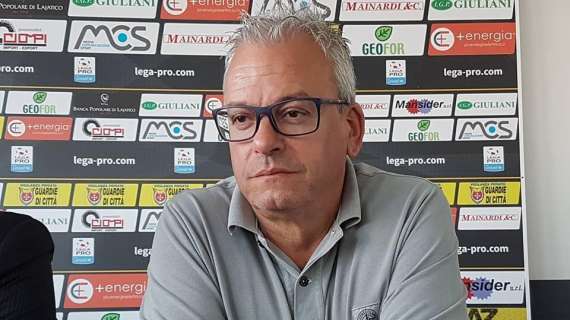 Paolo Boschi (Pontedera): "Chiudere il campionato qui, con promozioni e retrocessioni" 