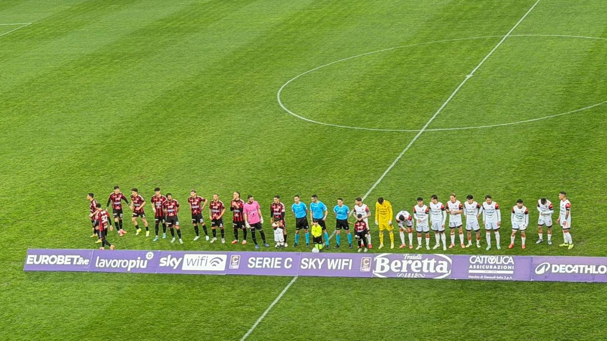 FOGGIA-POTENZA 0-1: i rossoblù espugnano lo "Zaccheria" con merito, decide il gol di Siatounis nella ripresa!