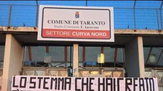 I tifosi del Taranto contestano il presidente Giove prima, durante e dopo il Coronavirus
