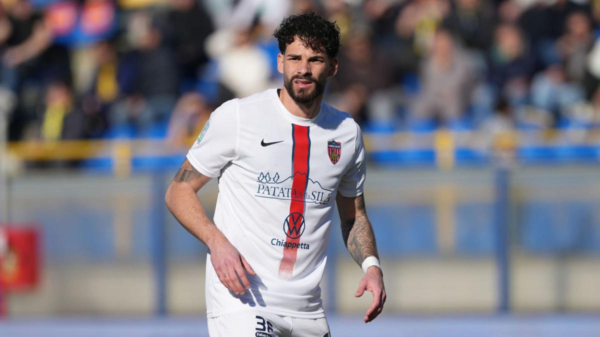 Serie C, tra tanti nomi importanti, è Ricciardi del Cosenza la "stella" del girone C!