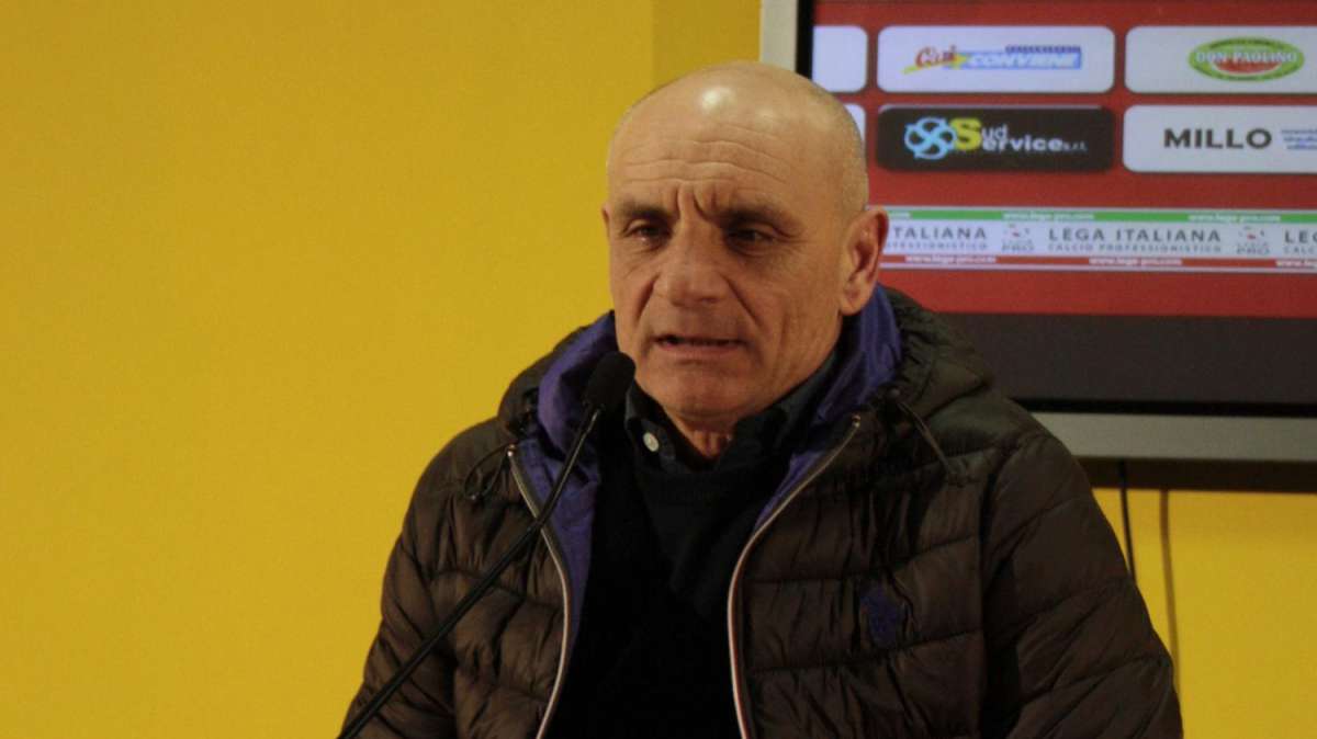 Roselli allenatore Brindisi: "Speravamo di giocarcela ma la differenza in campo era netta"
