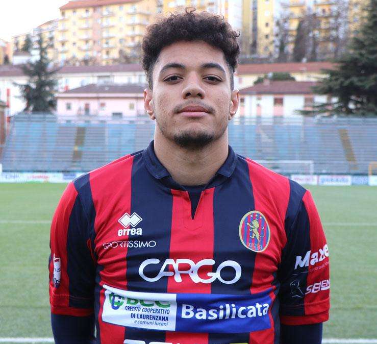 L'ex Potenza Sueva saluta in anticipo la Lucchese