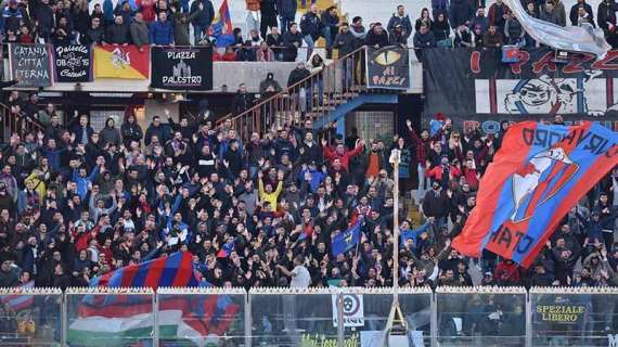 Multa per il Catania a causa di uno striscione esposto dai suoi tifosi ieri a Potenza.