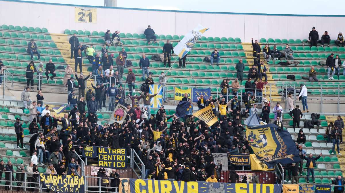 I tifosi della Juve Stabia non potranno seguire la propria squadra in trasferta, ecco perché
