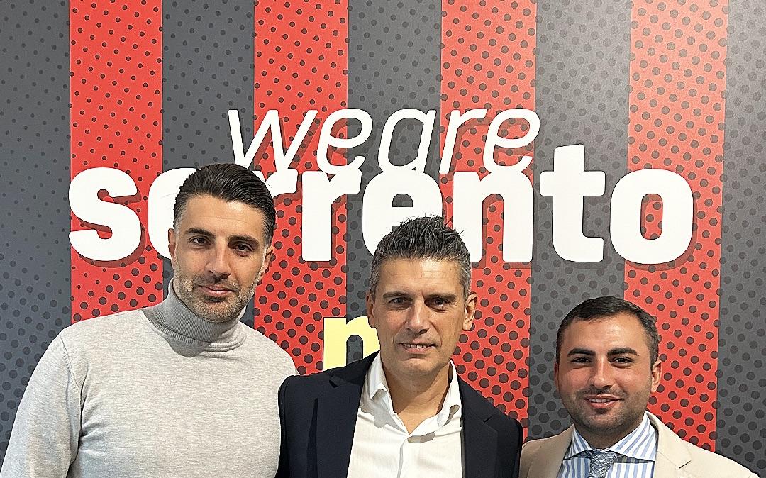 Il Sorrento sceglie Cristian Serpini come nuovo allenatore, Cacace è il nuovo ds