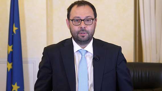 Patuanelli ministro dello Sviluppo Economico: "Ristori alla Lega Pro per evitare fallimenti"