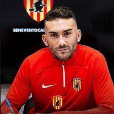 Eric Lanini attaccante Benevento: "Dedico le mie reti alle donne della mia famiglia e a mio nonno che è nato a Potenza"