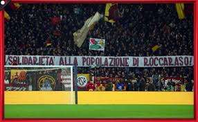 "Solidarietà alla popolazione di Roccaraso", lo striscione dei tifosi giallorossi diventa un caso