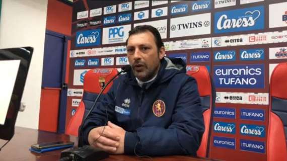 Mister Raffaele: "Abbiamo giocato su un terreno difficile, ma la squadra mi è piaciuta"