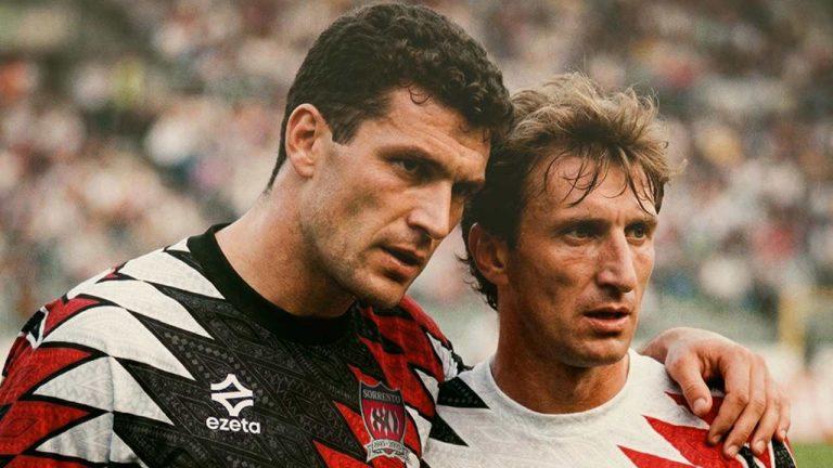 Il Sorrento si rifà il look: maglia speciale per festeggiare gli 80 anni di storia!