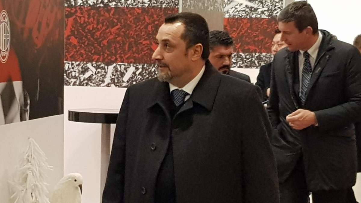 Padova, il ds Mirabelli viene alle mani con un tifoso: ora rischia il Daspo