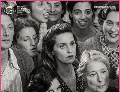 Paola Cortellesi con il suo film contro la violenza sulle donne sfonda il tetto dei 20 milioni ed entra nella storia