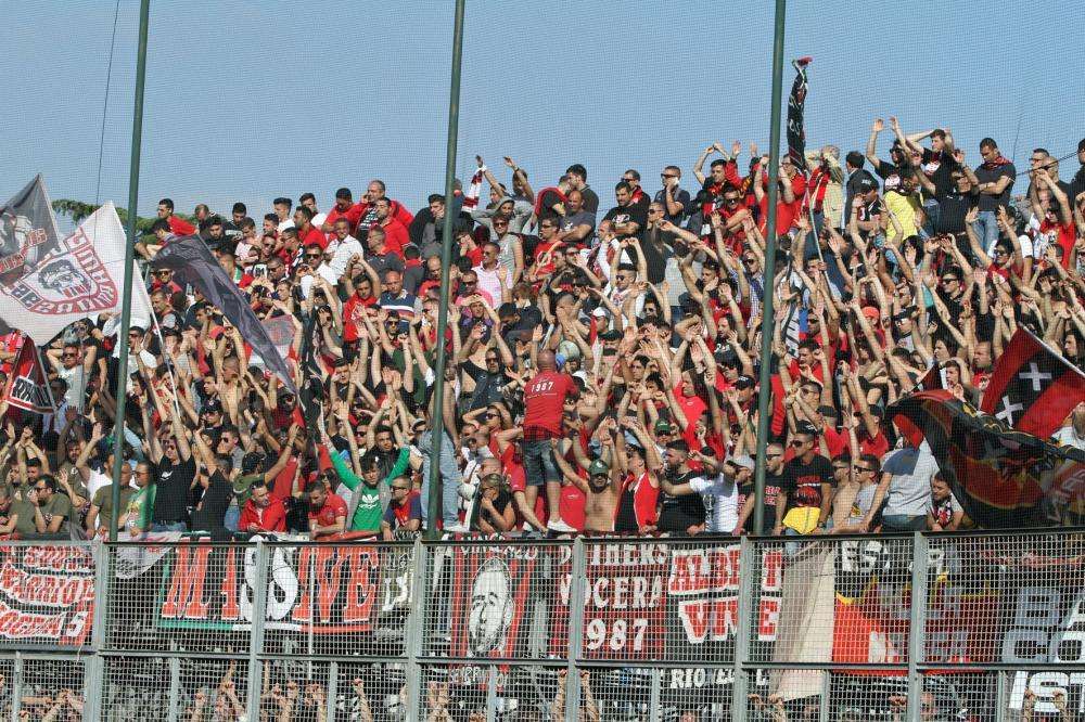 Daspo per 66 tifosi della Nocerina.