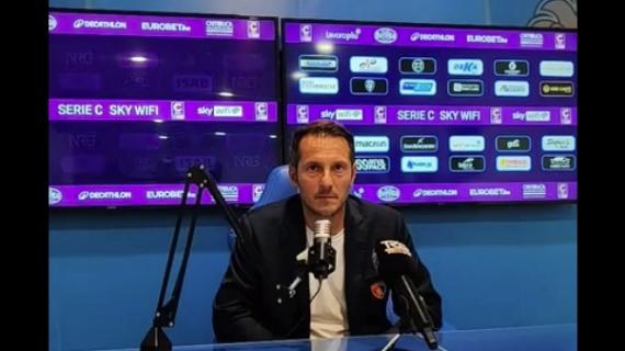 Potenza, mister De Giorgio: "Poca personalità in possesso palla, l'atteggiamento del primo tempo non mi è piaciuto"
