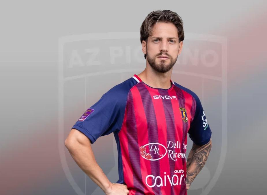 L'AZ Picerno cede Energe al Crotone