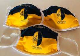 Modena, donate mascherine a tutti i 5444 abbonati del club gialloblù.