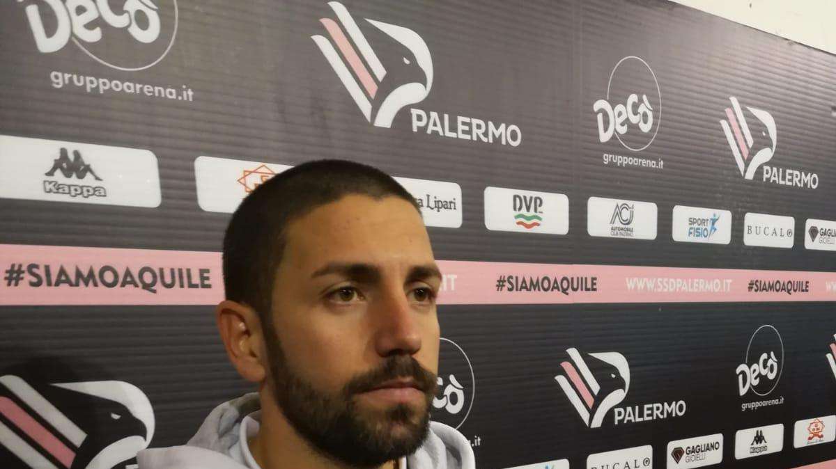 In vista della sfida con il Potenza parla il difensore del Palermo Crivello: "Chiedo ai nostri tifosi di starci vicino"