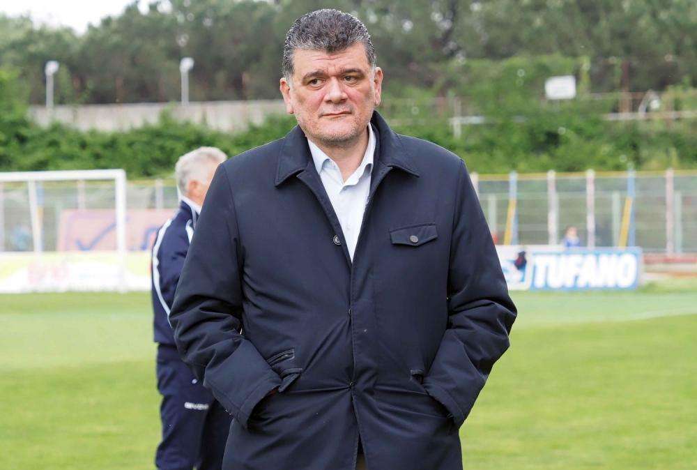 Corvino: "Forse mister Ragno è abituato a giocare al Camp Nou..."