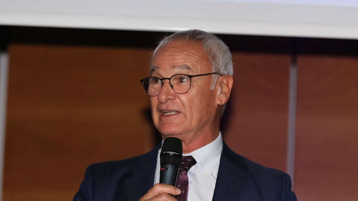 Bentornato Sir, Claudio Ranieri è il nuovo allenatore del Cagliari