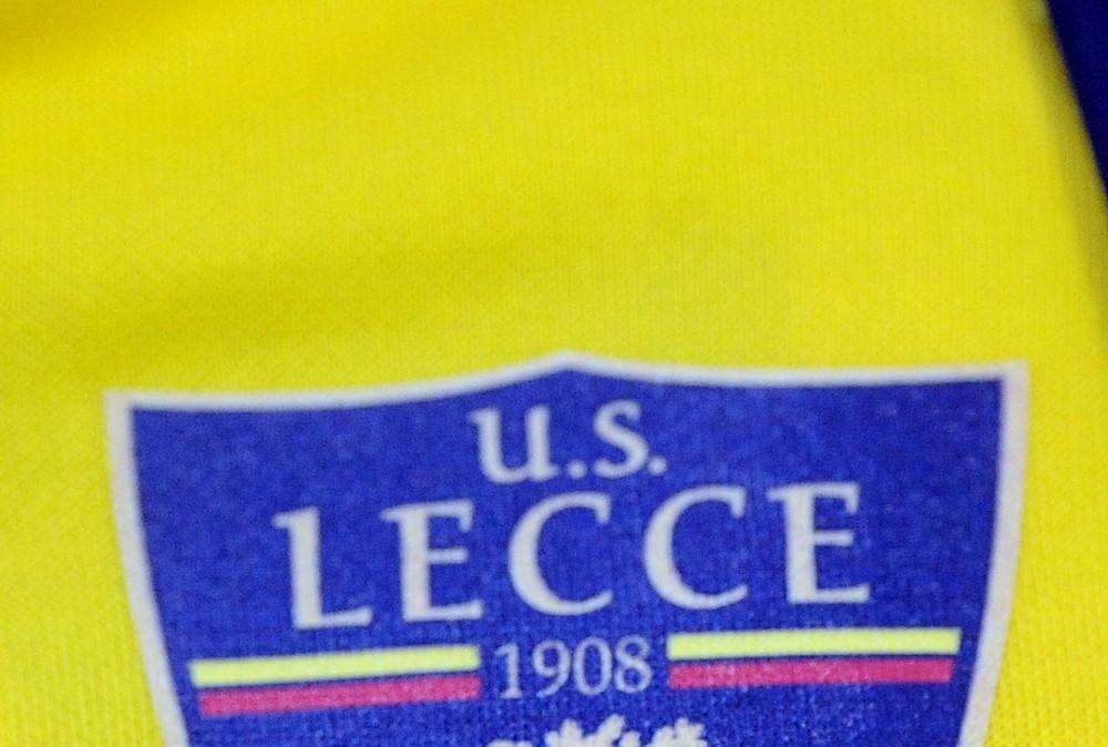 Lecce in isolamento, un calciatore positivo al Covid-19