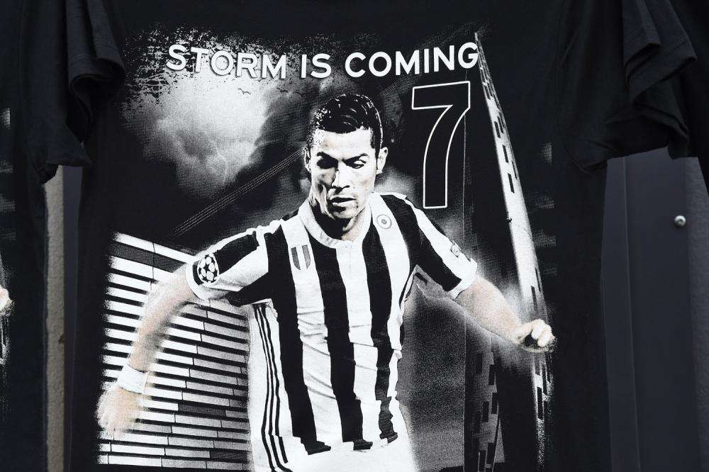 Serie A, la Juve di Ronaldo debutta con il Chievo...