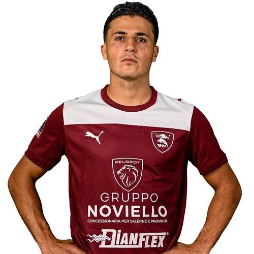 Il Potenza mette gli occhi su un giovane calciatore della Salernitana