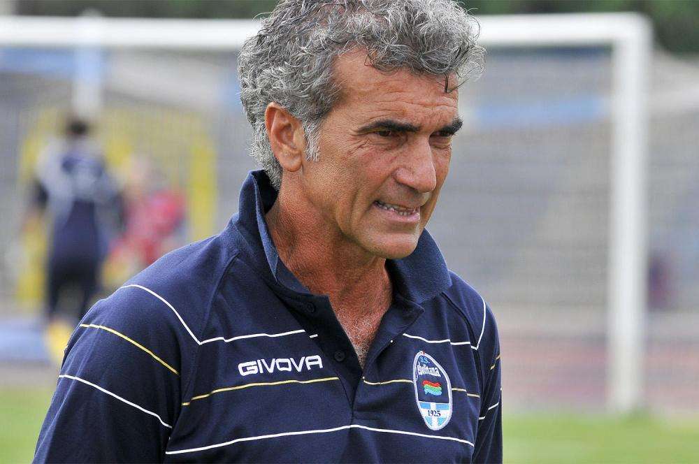 Un "pazzo" Picerno batte il Fasano ed è primo nel Girone H...