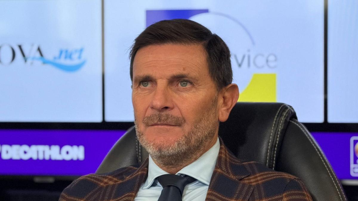 Tanti auguri di buon compleanno al ds Di Bari 