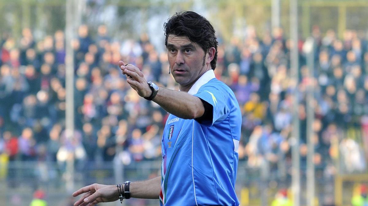 Da Catania insistono: Velotto ex addetto agli arbitri degli etnei: "L'arbitro si è prestato al gioco del Potenza, gol di Rolfini regolare"