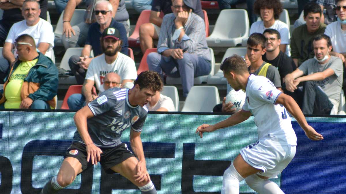 Verso Reggina-Cosenza, qui rossoblù: recuperato Situm, dubbio in attacco