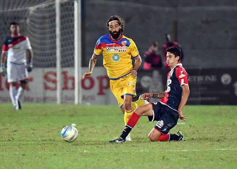 VERSO CATANIA-REGGINA - Le ultime da casa rossoazzurra: Marotta favorito su Curiale in avanti, Llama verso la maglia da titolare