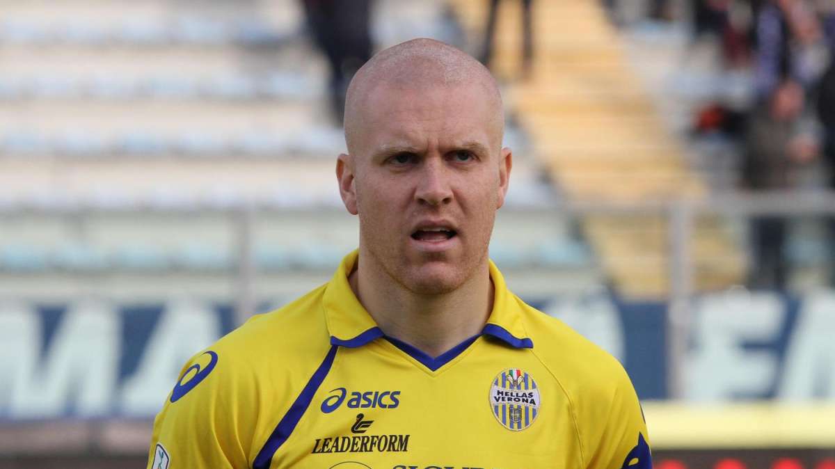 VERONA - Mandorlini: «A Reggio per fare risultato. Hallfredsson? Vuole esserci»