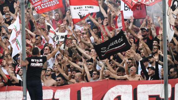 Tifosi del Bari da record: oltre centomila sugli spalti in serie D! C'è chi ha fatto paragoni con Reggio...