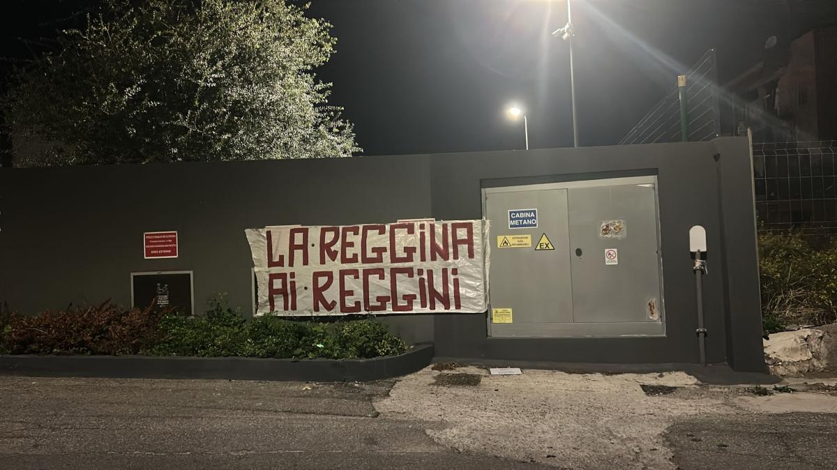 "La Reggina ai reggini", la sollecitazione degli ultras amaranto agli imprenditori reggini. Ma alcuni già sostengono il club