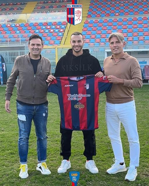 Nuovo arrivo in casa Vibonese: firma con l'esterno offensivo Lagzir