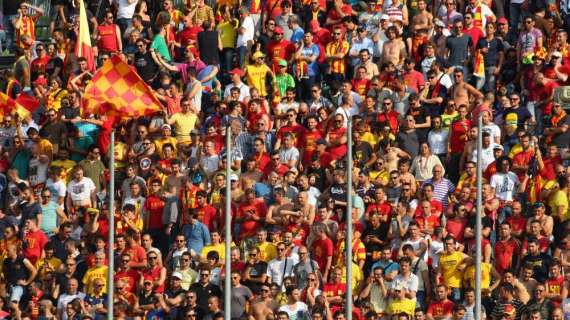 REGGINA-LECCE - Prefetto Reggio Calabria dispone divieto trasferta per i tifosi giallorossi