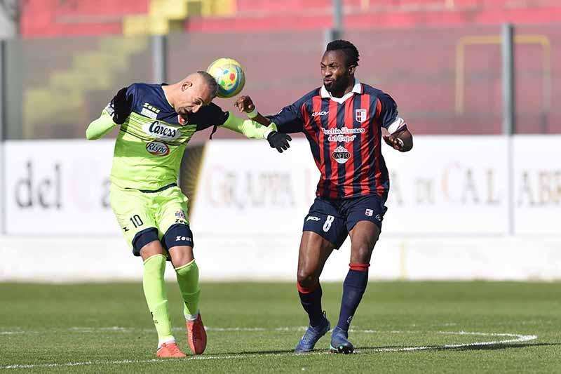 VERSO VIBONESE-REGGINA - Parla Obodo: "Vogliamo regalare un'altra emozione ai nostri tifosi. E per i playoff i conti si fanno alla fine..."