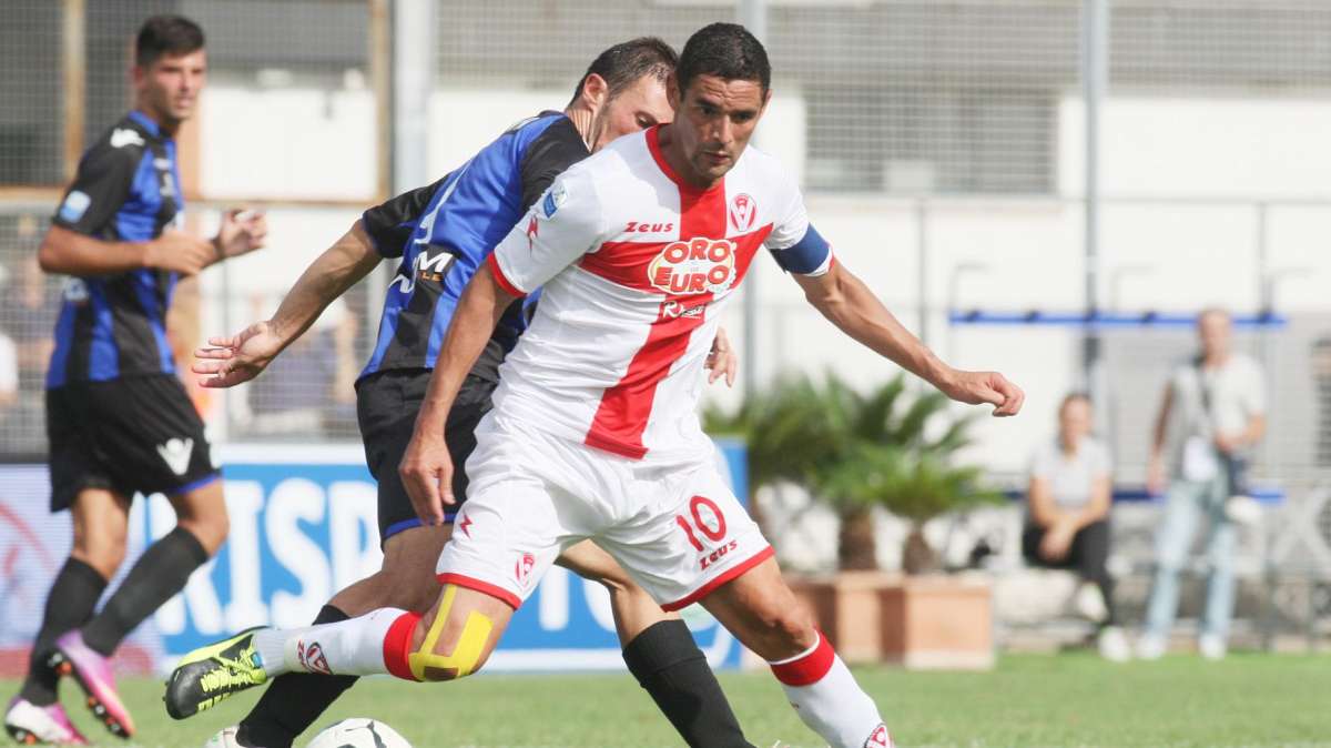 VARESE - L'undici anti-Reggina: dubbio Neto Pereira