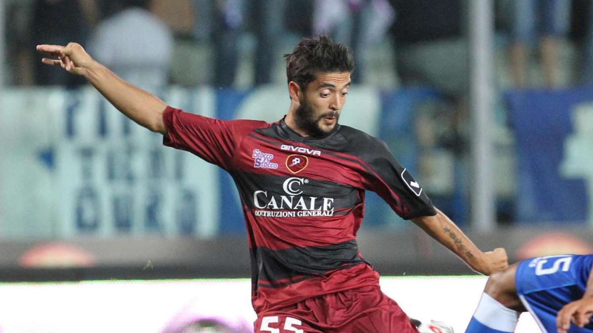 LA DOMENICA DEGLI AMARANTO IN GIRO PER L'ITALIA - De Rose non serviva proprio alla Reggina?