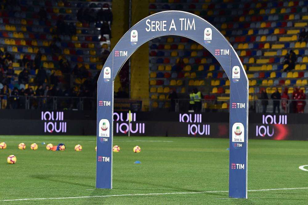 "Lega-Sky, fine delle trasmissioni", la serie A vuole l'ultima rata, i dettagli