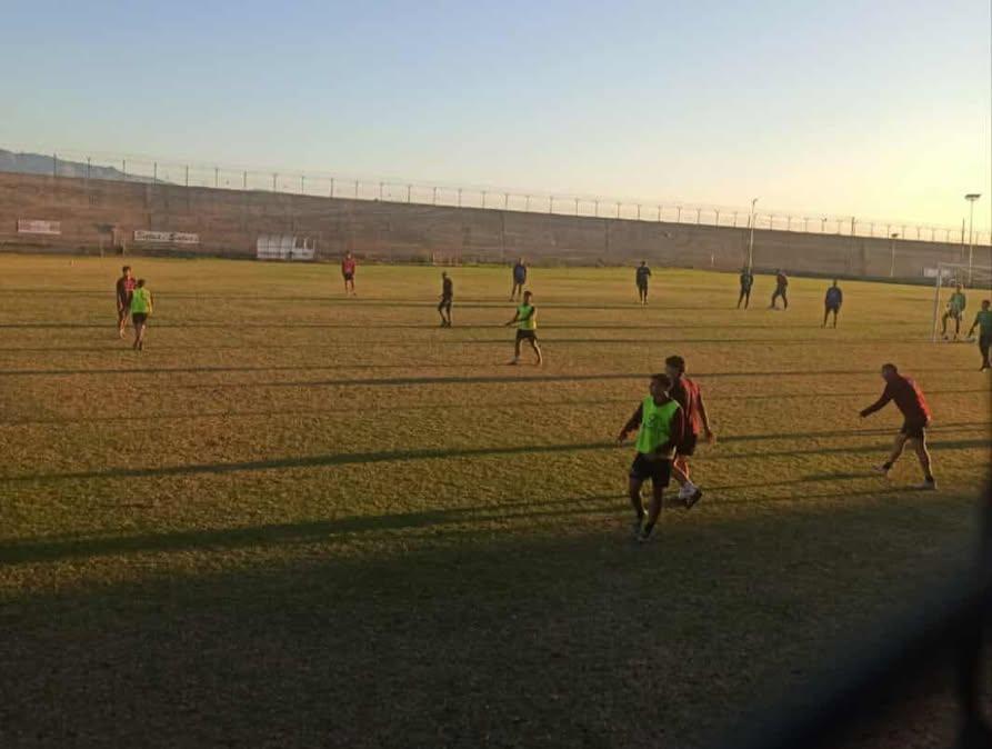 Reggina, squadra in campo per l'allenamento pomeridiano: Ferraro ancora a parte, si avvicina il rientro di Ragusa