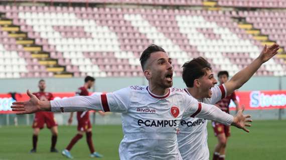 REGGINA: RICOMINCIO DA TRE