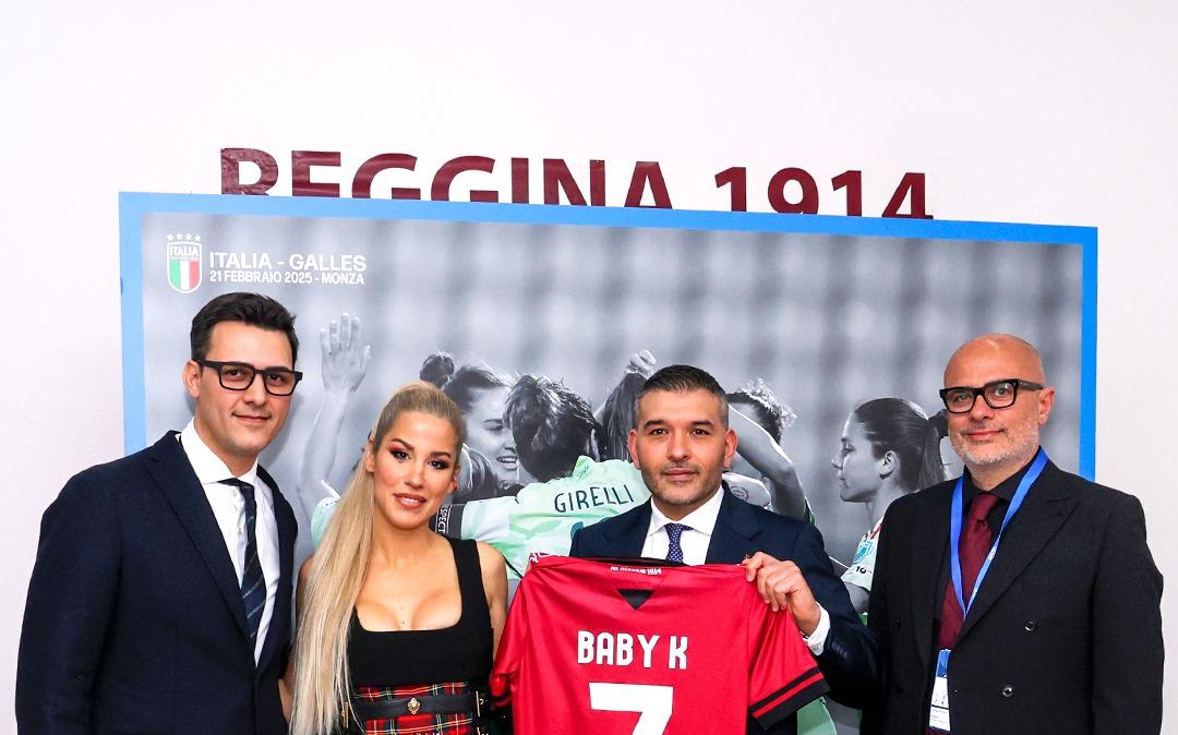 Italia–Svezia a Reggio Calabria: il Club amaranto omaggia le Nazionali