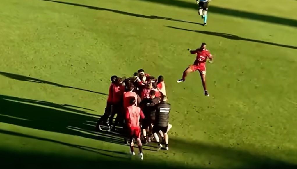 Reggina, la punizione di Ferraro è chirurgica: il video della marcatura del bomber