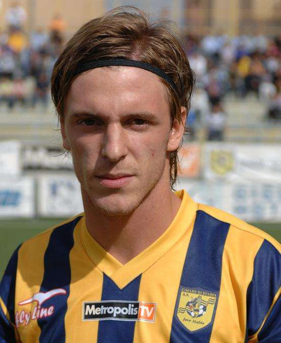 PADOVA-VERONA 2-1 - Raimondi all'ultimo minuto beffa il Verona