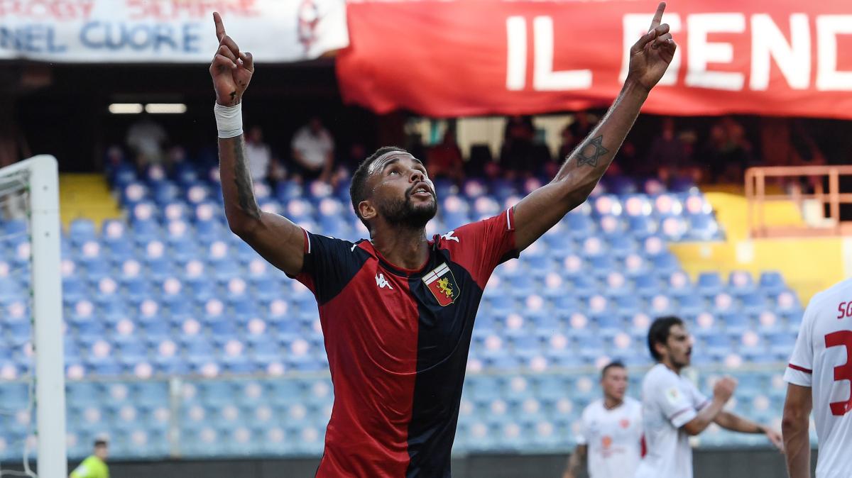 Serie B, andata finale playoff: Hernani e Caso spengono i sogni del Catanzaro 