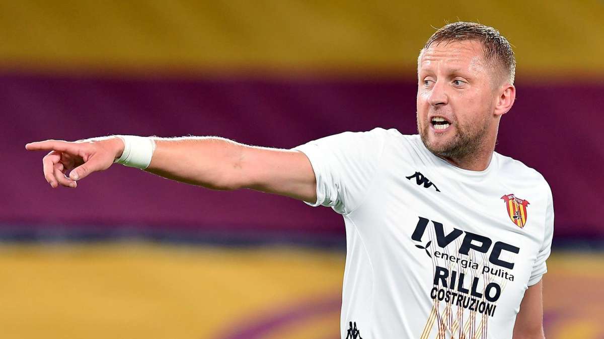 Benevento-Reggina, "In difesa Agostinelli si affida al ritorno di Glik"