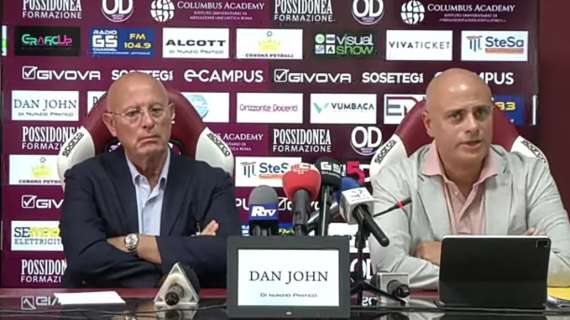 Reggina, il video della conferenza di Ballarino e Praticò: tutte le dichiarazioni della dirigenza amaranto 