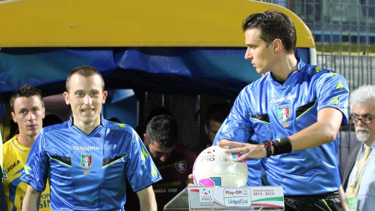 SERIE B - Le designazioni arbitrali della quarantaduesima giornata: Minelli per Reggina-Ternana