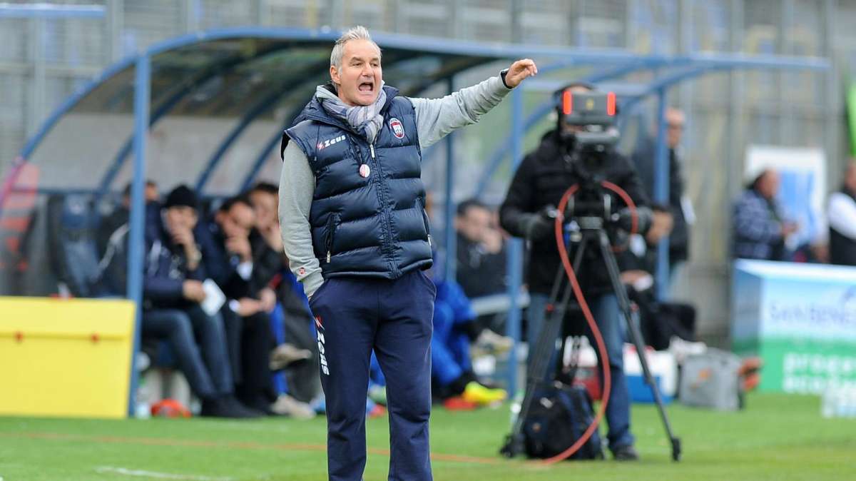 VERSO REGGINA-CROTONE - Parla Drago: «Reggina squadra viva, ma noi ci arriviamo bene»